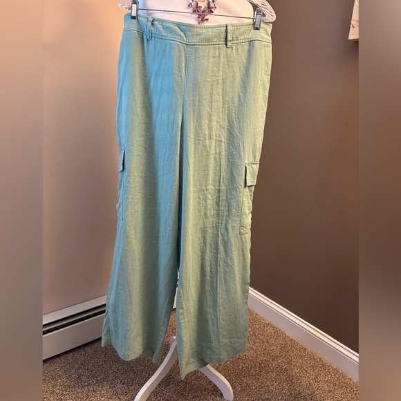 Lane Bryant Elegant Sage Mid Rise Wide-Leg Pants - Picture 6 of 7